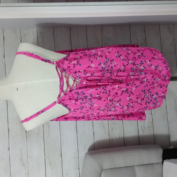 Torrid Womens Floral Pink Top Size 1 (1X) - Picture 4 of 7